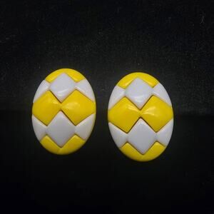 Avon 1987 Sunsations Yellow Clip On Earrings Easter Egg Spring Vintage Plastic
